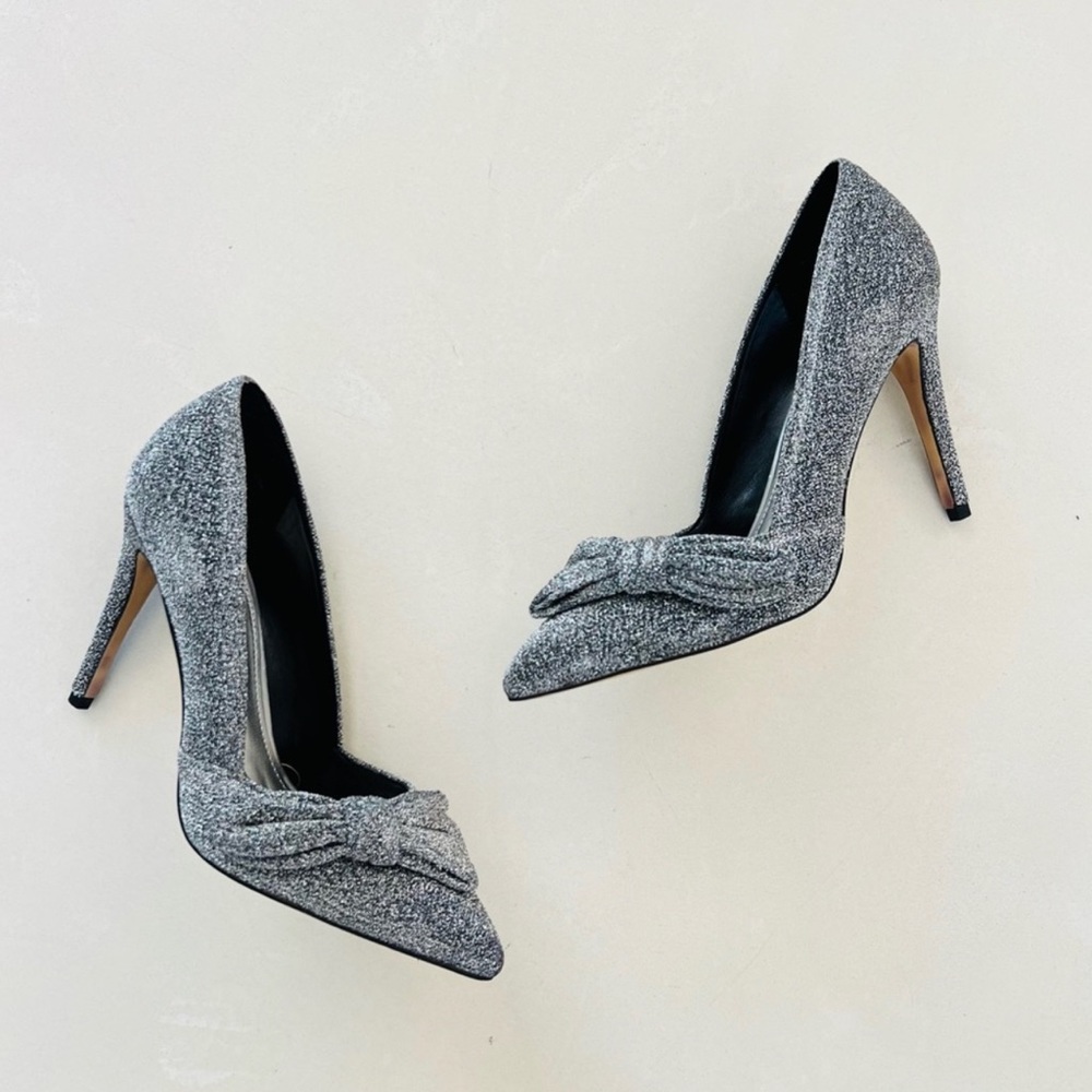 Elegant Silver/Metallic Women's Heels with Bow Detail